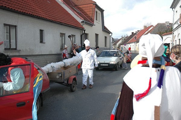 Masopustní průvod obcí 2008