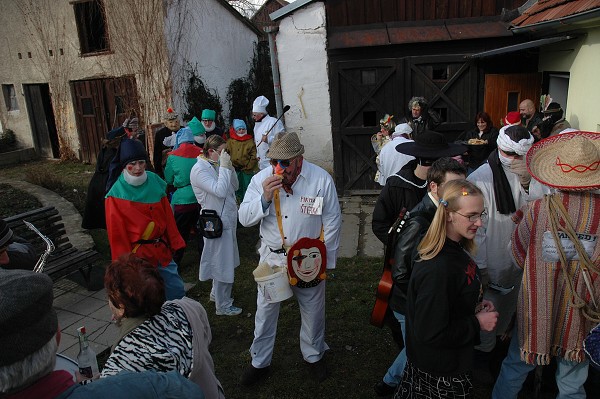 Masopustní průvod obcí 2008