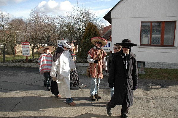 Masopustní průvod obcí 2008