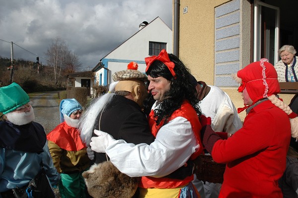 Masopustní průvod obcí 2008