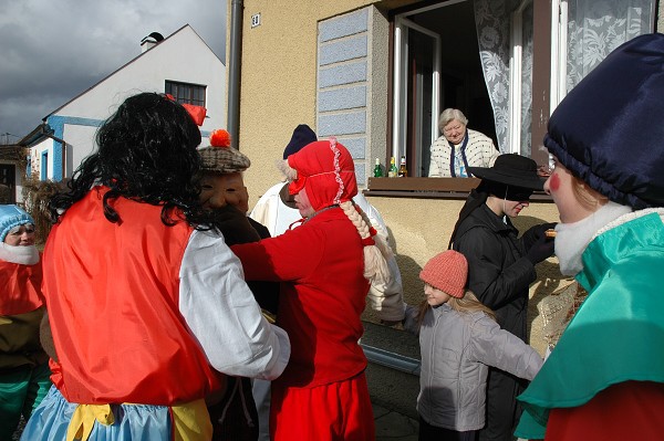 Masopustní průvod obcí 2008