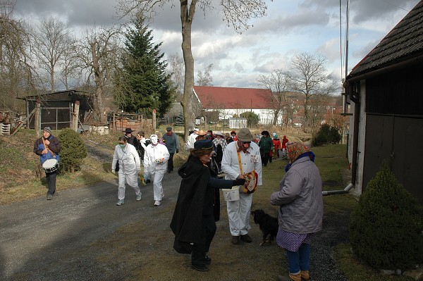 Masopustní průvod obcí 2008