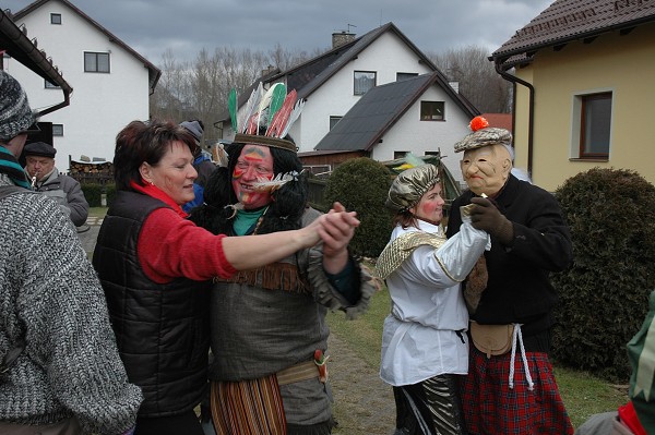 Masopustní průvod obcí 2008