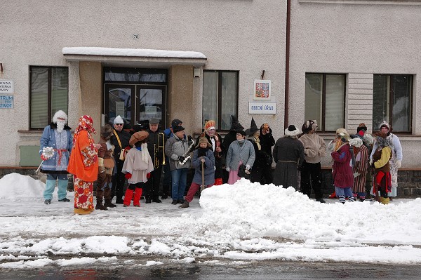 Masopustní průvod obcí 2009